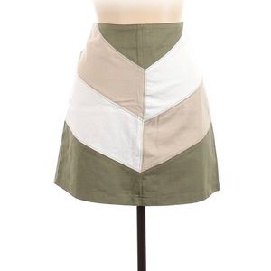 Sky + She Casual Skirt - Size Large